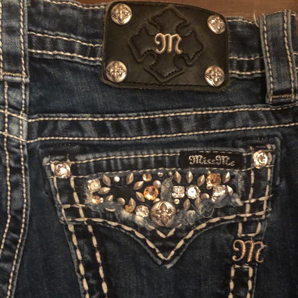 MISS ME JEANS SIZE 26 BOYFRIEND CAPRI